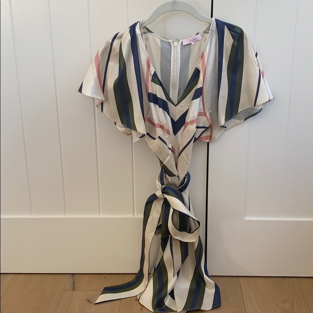 Multicolored dress w/ belt. Size 0